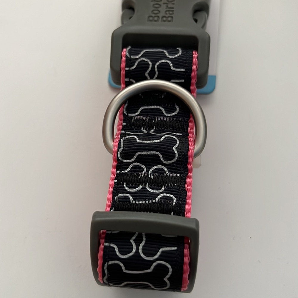 Boots & Barkley Reflective Dog Collar-Large - Picture 5 of 6